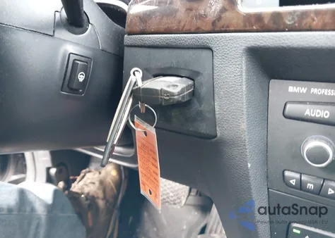 2011 BMW 328 Xi from USA, damaged, VIN WBAPK7C58BF085871